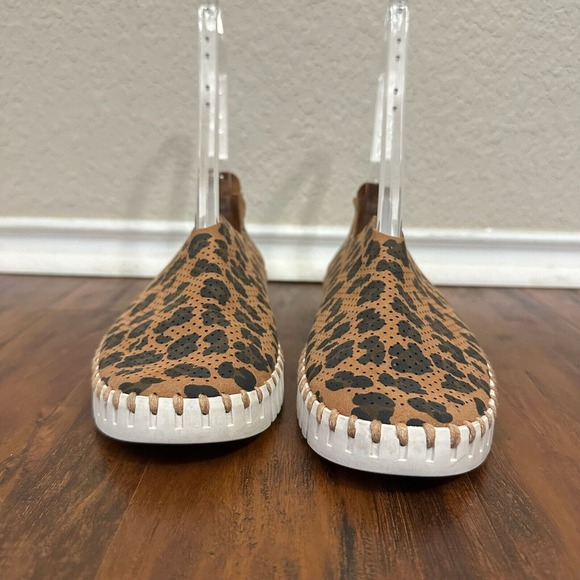ILSE JACOBSEN Tulip 139 Perforated Slip-On Sneaker in Cheetah Print - Picture 4 of 11
